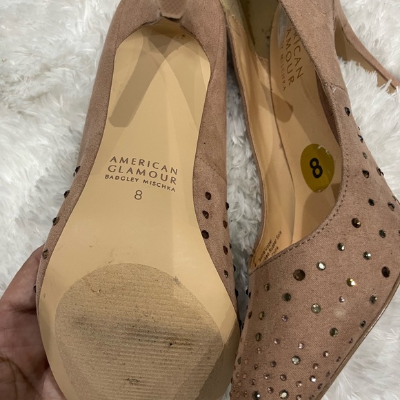 American Glamor Badgle Mischka. Size 8 - Picture 3 of 4
